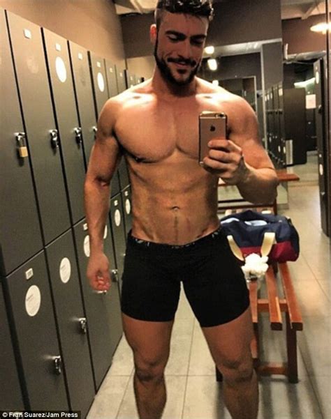 Is This Spanish Hunk The Worlds Hottest Nurse Daily Mail Online