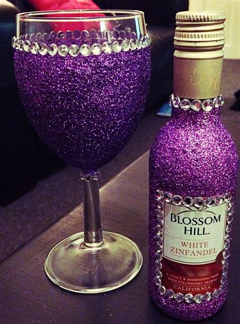 Spray glue (we used elmer's spray adhesive). Decorative Bottles : Glitter wine glasses - Decor Object | Your Daily dose of Best Home ...