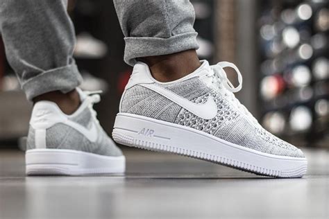 Check spelling or type a new query. nike air force one flyknit homme