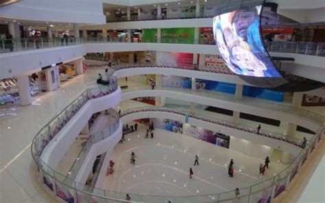 A holistic lifestyle mall includes a 4ha. 8 Klang Valley Shopping Malls That Are Barely Surviving ...