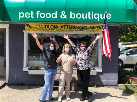From the latest in wellness and pet dental care to veterinary services and surgery, we offer a complete and professional health care environment. About Our Rutland, VT 05701 Veterinary Clinic | Riverside ...