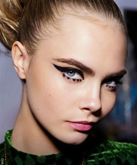 See more ideas about cara delevingne, cara, cara delevigne. Top Cara Delevingne Makeup Looks: Bold Eyebrows & Smokey Eyes