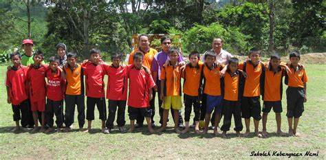 Pemain2 handball berumur 19 tahun atau lahir tahun 1997 yang berminat mewakili bintulu dalam kejohanan suksar yang akan diadakan dalam bulan ogos, sila pm official page persatuan bola baling bahagian bintulu. SEKOLAH KEBANGSAAN NAMI: Karnival Bola Baling 1Murid ...