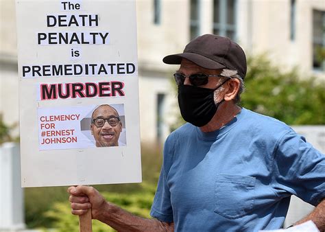 Death Penalty In Mo Ernest Lee Johnsons Planned Execution Protested