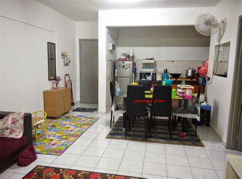Lihat lebih banyak cara untuk deko dapur rumah flat. just story of me~: .Suka Suka Susunatur.