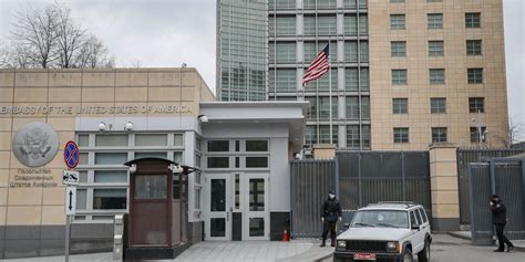 Russia Expels Some Us Diplomats In Latest Tit For Tat Action Wsj