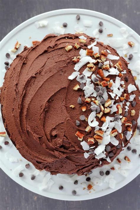 In a small saucepan, melt shortening and 1 ounce of chocolate. Moist and rich 2-layer vegan German chocolate cake with a ...