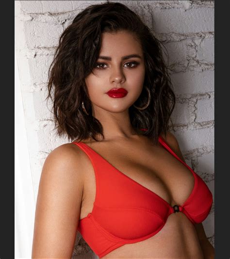 Selena Gomez Random Collection Of Photos International Celebrities