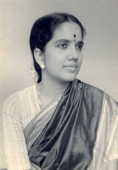 De la wikipedia, enciclopedia liberă. Radha Viswanathan - MS Subbulakshmi Biography
