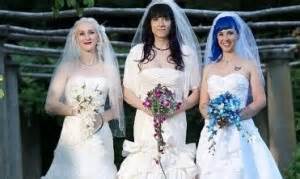 Three Lesbian Women Marry Each Other Claim To Be World S First