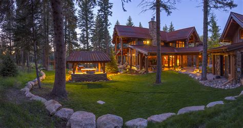 Beautiful Custom Home In The Mountains Mountain Homes Landscape