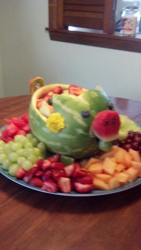 Published on may 30, 2021how to cut a watermelon for fruit platter | best way to cut watermelon for fruit salad | #shorts #shorts #howtocutawatermelon #youtu. Watermelon Pig fruit platter that I made for a luau ...