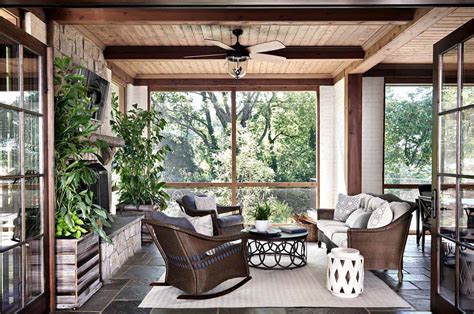 38 Amazingly Cozy And Relaxing Screened Porch Design Ideas