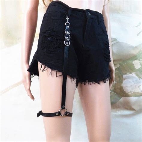 Sexy Harajuku Handmade Punk Rock Goth Leather Material Garter Belts Leg Ring Suspenders In Women