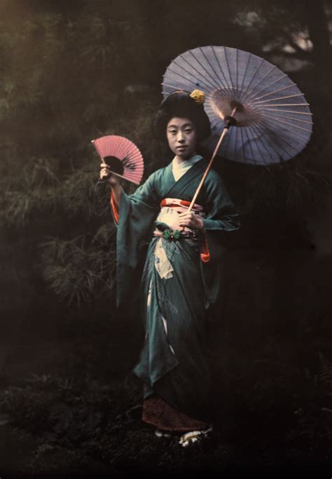 geisha kimono japan powered