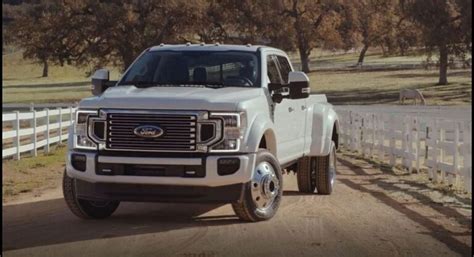 2022 Ford F350 Dually Limited Options Platinum