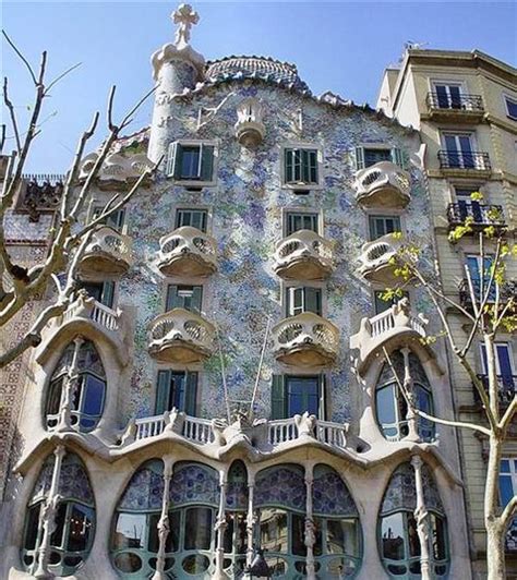 Antonio Gaudi And Barcelona The Culture Mobile