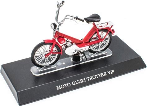 Moto Guzzi Trotter Vip Scooter Collection John Ayrey Die Casts