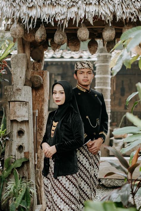 Prewedding Adat Jawa Gaya Pengantin Foto Pertunangan Foto Perkawinan