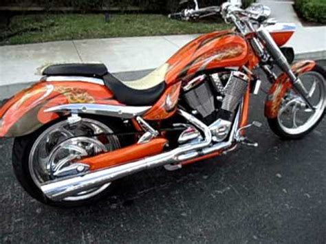 Styling includes the raised spine on the fenders and on the. 2007 Victory Jackpot Premium for sale $10,999 - YouTube