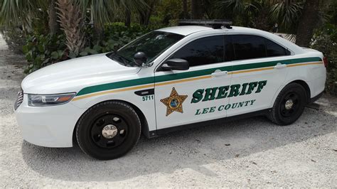 Arriba Imagen Lee Co Florida Sheriff Thptnganamst Edu Vn