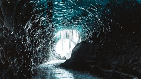Download Wallpaper 2560x1440 Cave Ice Ice Floe Deepening Widescreen