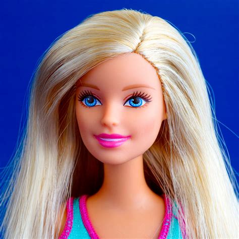 Awesome Barbie Dolls In The World Access Here Learn To Color Pictures And Dolls