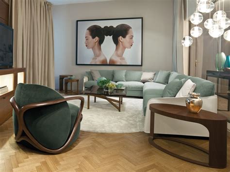 HUG Armchair By Giorgetti Design Rossella Pugliatti