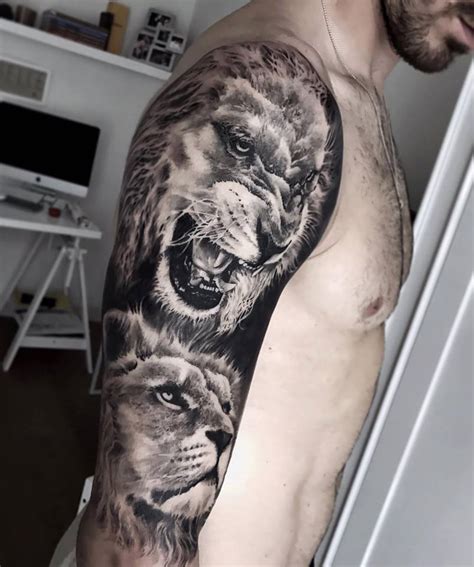 You all still have to eat a lot of pasta! he then continued: Tatuaggio finito a Leonardo Bonucci.... - Paolo Murtas ...