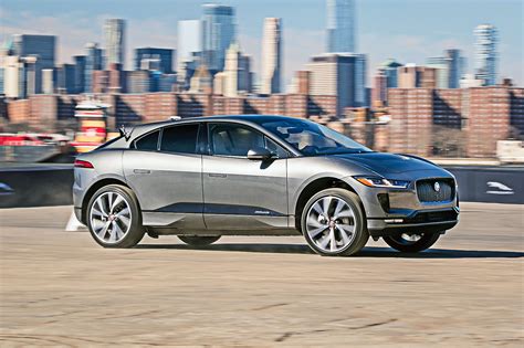 Production began the following december at tesla's fremont factory, and by march of 2020, the first model ys began delivering to customers. Tesla Model Y (41 фото)