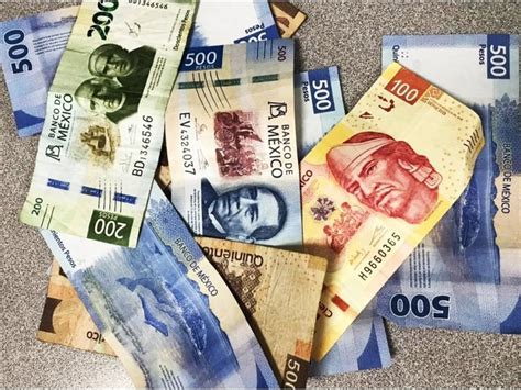 Peso Mexicano Extiende Ganancias Ante El Dólar Toca Su Nivel Más