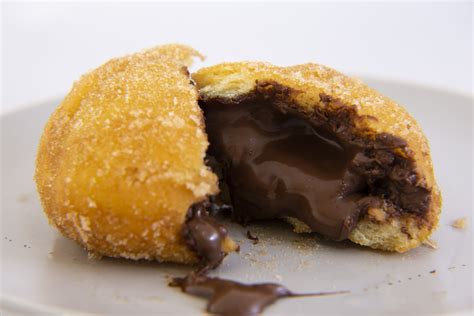 We did not find results for: Bomboloni alla crema di nocciole: la ricetta dei dolci ...