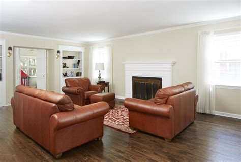 HGTV magazine living room makeover with bold color - TODAY.com