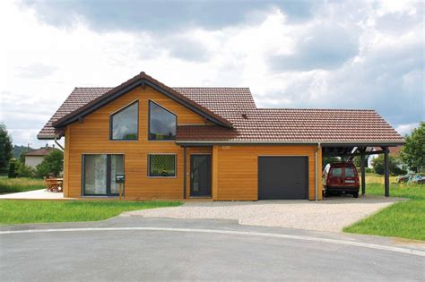 Desain rumah 2 lantai minimalis full pagar keliling. 21 Desain Rumah Kayu Minimalis Terbaru 2021 | Dekor Rumah