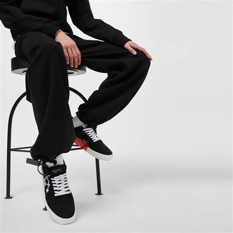 Off White Low Vulcanised Canvas Trainers Cruise Fashion