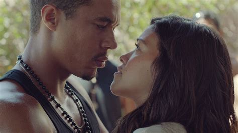 Gina Rodriguez Shares An Intense Kiss In This Miss Bala Deleted Scene