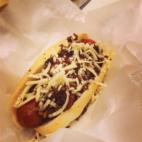 Prepara deliciosos hot dogs para tus client. Chocolate Chili Dog (con imágenes)