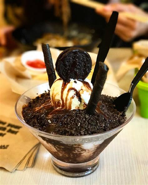 Sandage drew on hubble's notes. 8 Halal Dessert Spots Near Bugis MRT With Insta-Worthy ...