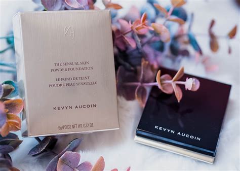 Kevyn Aucoin The Sensual Skin Powder Foundation Review