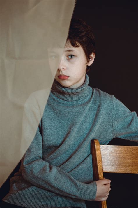 Retrato De Un Adolescente Stock De Foto Gratis Public Domain Pictures