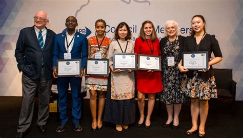 Eye Health Heroes Collect Their Awards The International Agency For