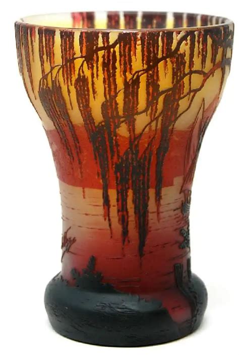 Devez Cameo Art Glass Vase Glass Art Art Glass Vase Art Of Glass