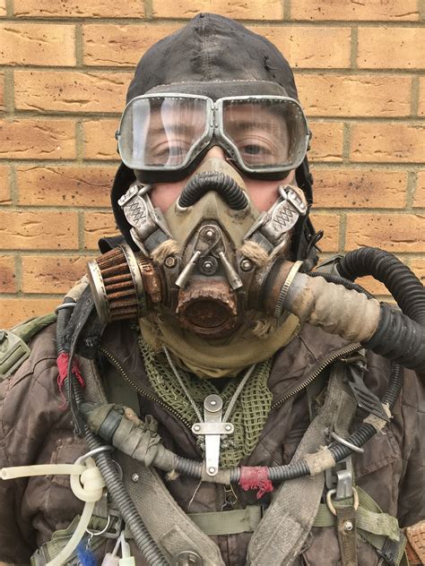 Explore The Post Apocalyptic World With This Stylish Gas Mask