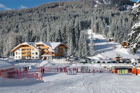 Get the best deals among 219 canazei hotels. Hotel Lupo BIanco a Canazei Wellness & Walking - Sulle ...