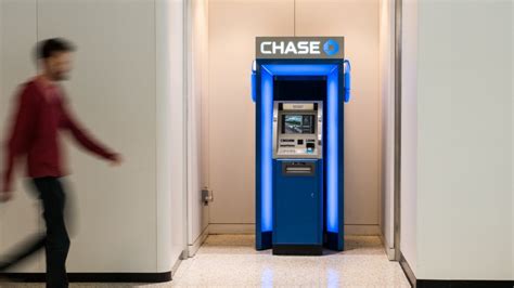 Have questions about the daily atm withdraw limit on your regions visa checkcard? ATM Withdrawal Limits at Chase, Wells Fargo and 39 Other ...