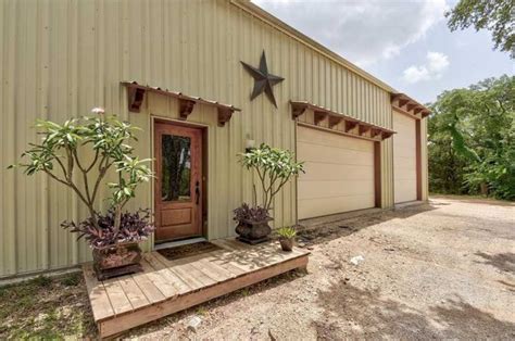 Spacious And Rustic Barndominium On A 17 Acre Property 32 Hq Pictures