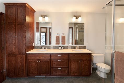 This classic vanity features traditional lines with a sophisticated feel. Bathroom linen closet design - Best Design Ideas