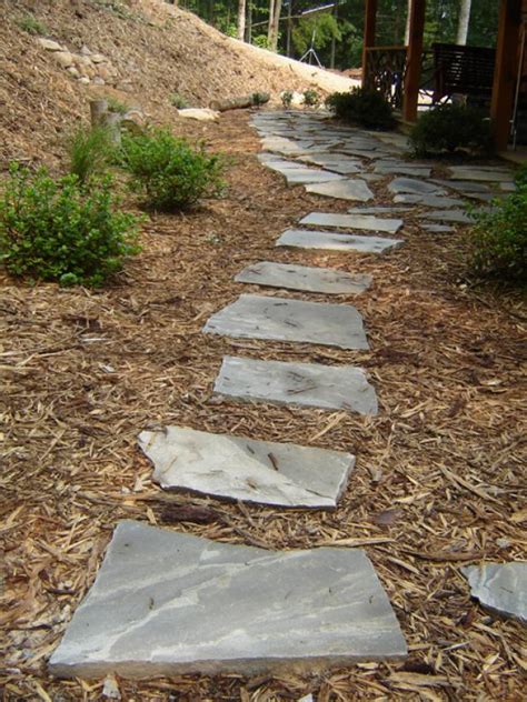 How To Lay A Flagstone Pathway How Tos Diy