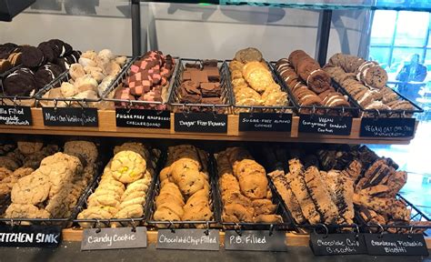 Which Cookies You Should Choose At The Whole Foods Cookie Bar