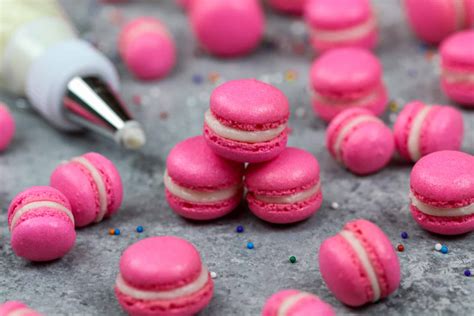 Mini Macarons Recipe And Step By Step Video Tutorial